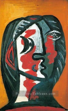 Tete Femme en gris et rouge sur fond ocre 1926 cubiste Pablo Picasso Peinture à l'huile